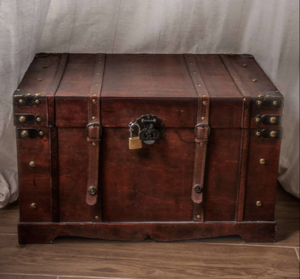 storage hope chest with lock
